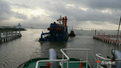 湛江港拖轮完成高难度长航拖带作业